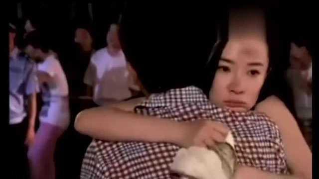 爱情面前谁怕谁全集36在线观看,激情碰撞，爱恨交织的巅峰对决  第2张