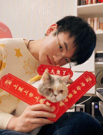 瓶子最新转会期爆料,揭秘瓶子最新转会期幕后故事 第2张 瓶子最新转会期爆料,揭秘瓶子最新转会期幕后故事 第2张