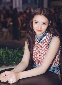 娱乐圈爆料配图系统女主,女主身份揭秘,神秘配图背后的故事 第3张 娱乐圈爆料配图系统女主,女主身份揭秘,神秘配图背后的故事 第3张