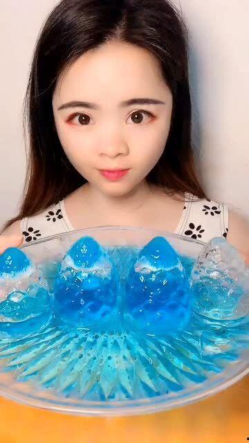 娱乐吃瓜酱冰块  第2张