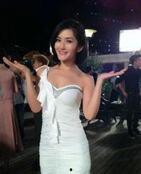 娱乐圈吃瓜女星霍思燕,娱乐圈吃瓜女王,揭秘明星幕后故事 第3张 娱乐圈吃瓜女星霍思燕,娱乐圈吃瓜女王,揭秘明星幕后故事 第3张