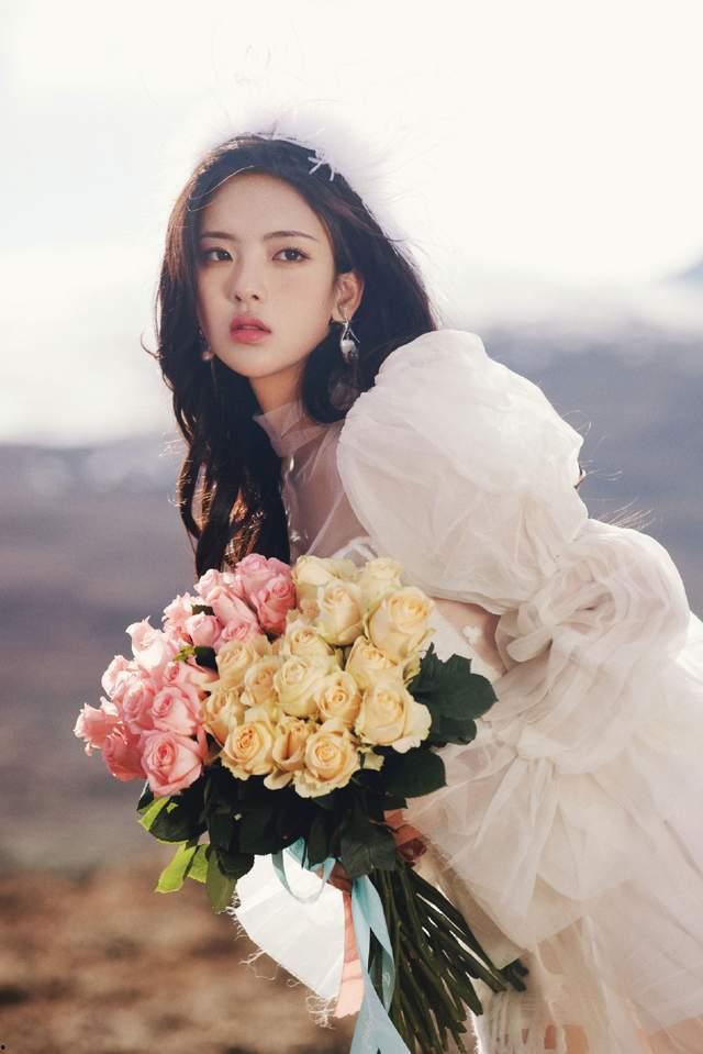 爆料杨超越抽烟图片视频,真实生活引发热议  第2张