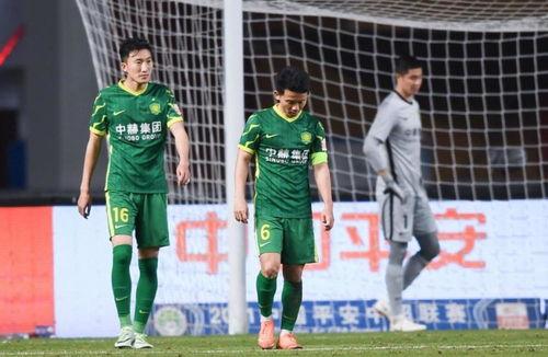 国安现场直播在线观看,国安赛事精彩瞬间，在线观看不容错过  第2张